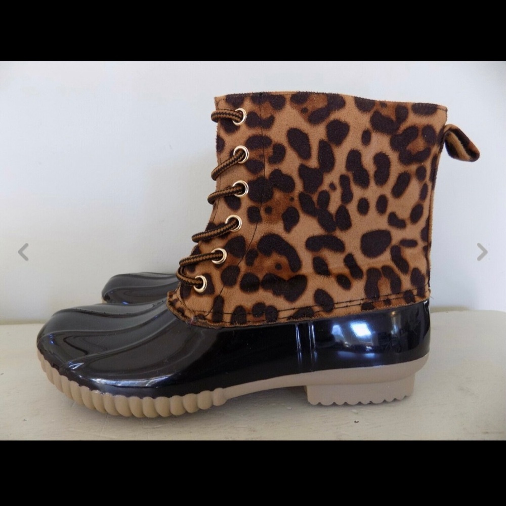 Rain boots size 7